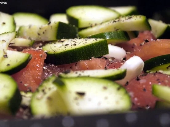 Pikant-fruchtige Hähnchenschenkel aus dem Ofen - Rezept - Bild Nr. 6