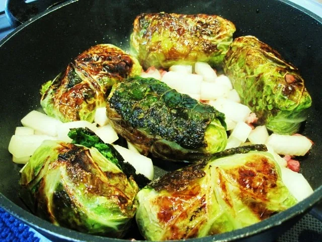 Variationen vom "Klops" 2. herkömmlich als Wirsingrouladen ... - Rezept