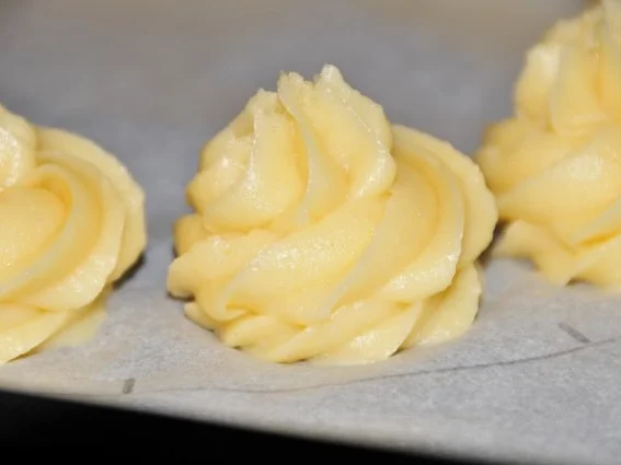 Brandteigkranz mit Vanillecreme - Rezept - Bild Nr. 10