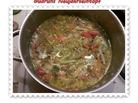 Rezept: Eintopf: Neujahrseintopf â la Gudrun Bild Nr. 7 Eintopf: Neujahrseintopf â la Gudrun - Rezept - Bild Nr. 7