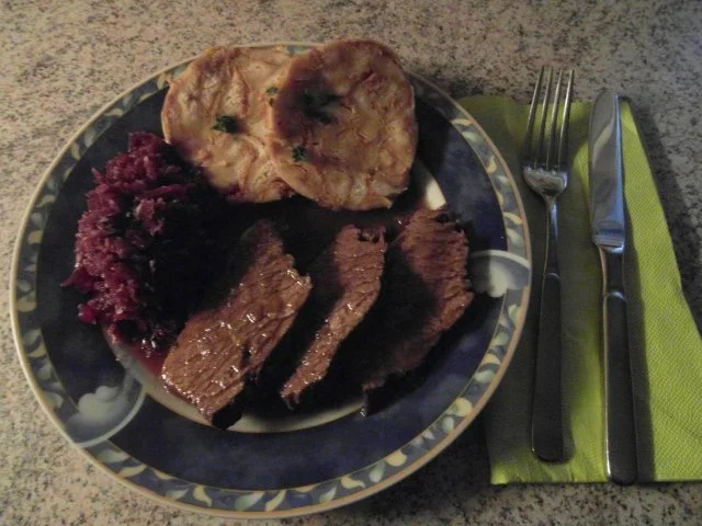 Rezept: Rinderbraten vom Angus-Rind an einer leckeren Rotweinsosse Bild Nr. 4 Rinderbraten vom Angus-Rind an einer leckeren Rotweinsosse - Rezept - Bild Nr. 4