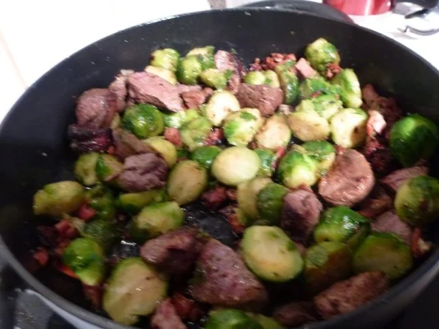 Rezept: Schinken-Hasenfilet-Rosenkohlpfanne Bild Nr. 9 Schinken-Hasenfilet-Rosenkohlpfanne - Rezept - Bild Nr. 9