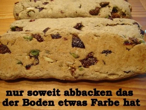 Gewürz-Cantuccini mit Cranberries und Pistazien - Rezept - Bild Nr. 9