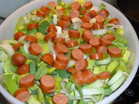 Rezept: Auflauf: Kartoffel - Porreeauflauf Bild Nr. 3 Auflauf: Kartoffel - Porreeauflauf - Rezept - Bild Nr. 3