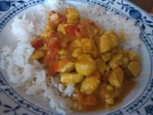 Curry-Hähnchen mit Tomaten - Rezept