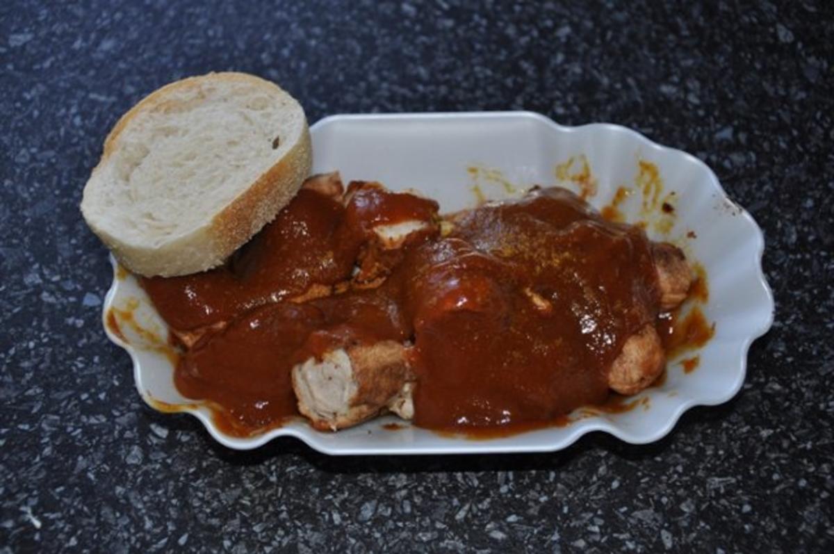 Bilder für Currywurst mit selbstgekochter Soße - Rezept