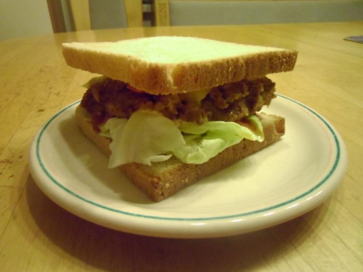 Toastbrotburger ...wenn mal Faschiertes übrig bleiben sollte - so kann
man Reste auch verwerten Rezept Gesendet von 4fachMami