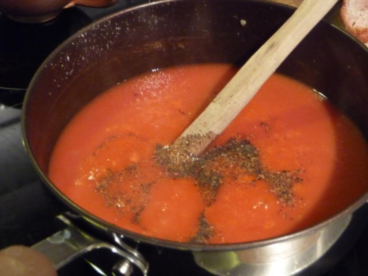 Pasta : Spaghetti mit Tomatensoße dazu Pizza-Leberkäse oder groben ...