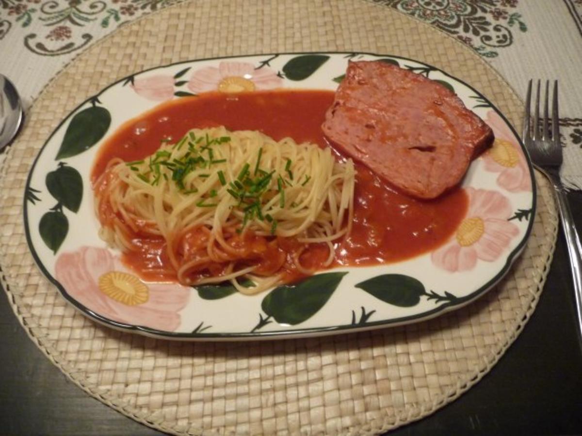 Pasta : Spaghetti mit Tomatensoße dazu Pizza-Leberkäse oder groben Leberkäse - Rezept - Bild Nr. 12