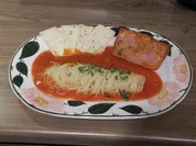 Pasta : Spaghetti mit Tomatensoße dazu Pizza-Leberkäse oder groben Leberkäse - Rezept