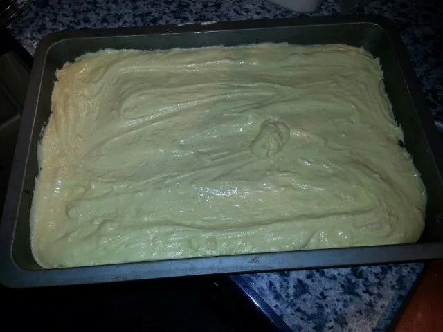 Rezept: Rhabarberstreuselschnitten Bild Nr. 3 Rhabarberstreuselschnitten - Rezept - Bild Nr. 3