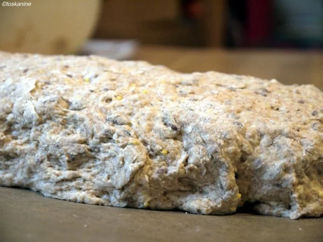 Rezept: Mehrkornbrot Bild Nr. 10 Mehrkornbrot - Rezept - Bild Nr. 10