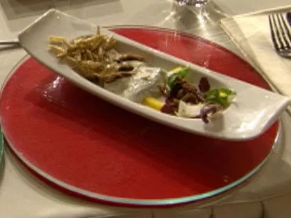 Insekten-Knuspersnack mit dreierlei Saucen (Promiteam) - Rezept