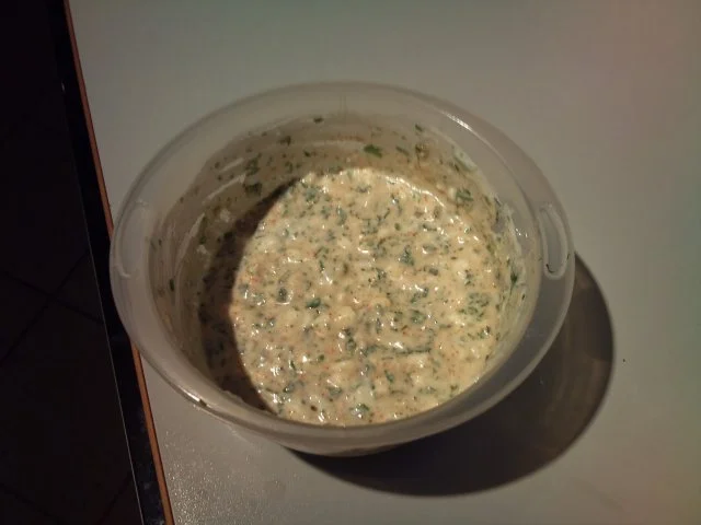 Knoblauch-Kräuter Dip - Rezept