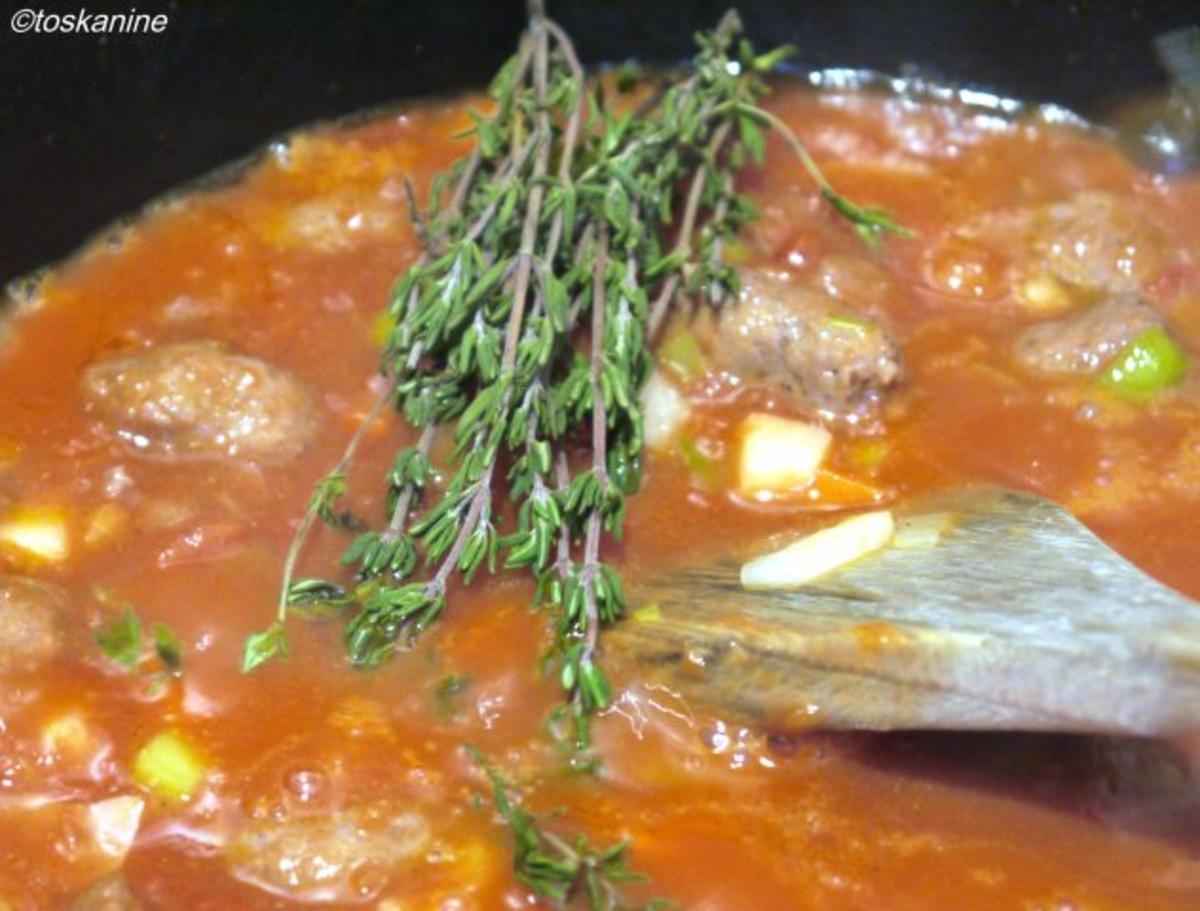Spaghetti mit Merguez-Tomaten-Sauce - Rezept - Bild Nr. 11