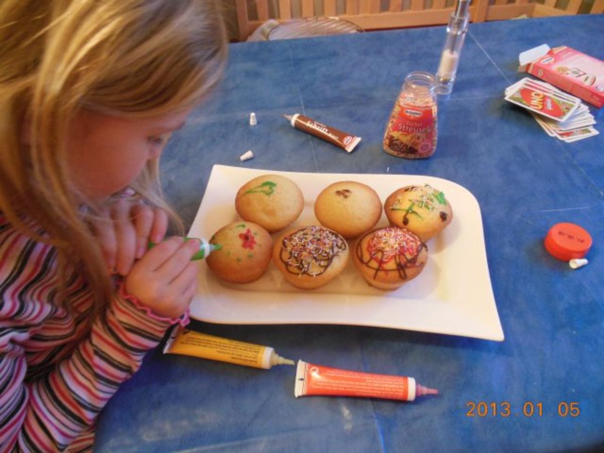 Kuchen. Feen-Muffins habe ich heute mit meiner Enkeltochter gebacken - Rezept - Bild Nr. 2
