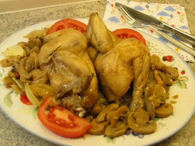 Rezept: Geflügel: Stubenküken - Nr. 1 ~~~ ein bißchen beschwipst Bild Nr. 2 Geflügel: Stubenküken - Nr. 1 ~~~ ein bißchen beschwipst - Rezept - Bild Nr. 2