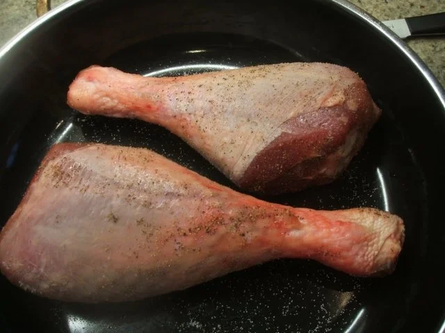 Rezept: Geflügel: Putenkeulen aus dem Rohr Bild Nr. 3 Geflügel: Putenkeulen aus dem Rohr - Rezept - Bild Nr. 3