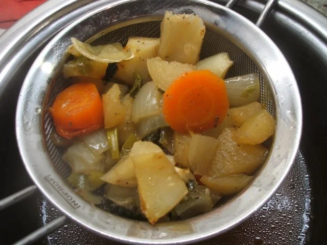 Rezept: Geflügel: Putenkeulen aus dem Rohr Bild Nr. 8 Geflügel: Putenkeulen aus dem Rohr - Rezept - Bild Nr. 8