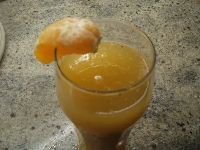 Getränke: Exotischer Früchte-Trunk - Rezept