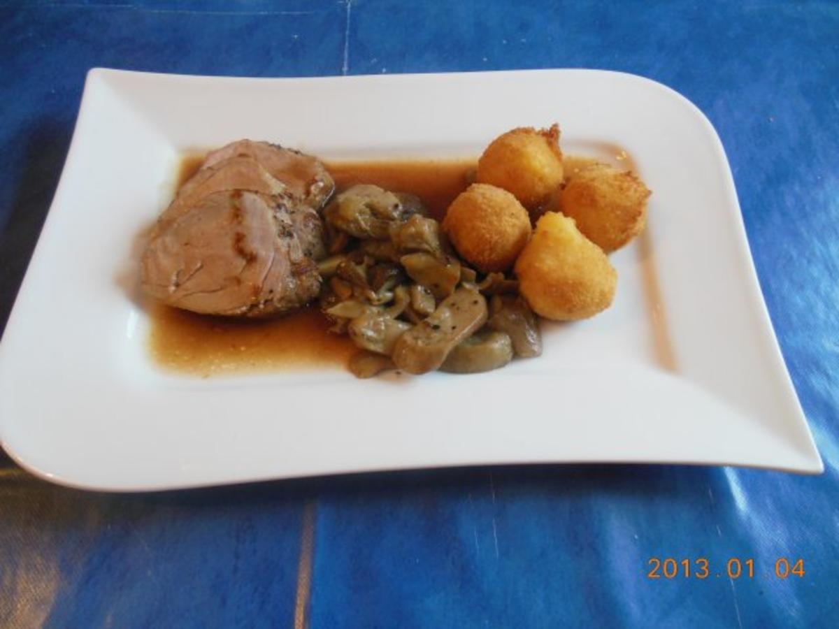 Kochen:Schweinefilet mit Steinpilzen und Kartoffelbällchen - Rezept