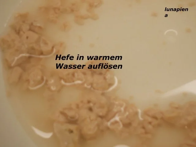 Rezept: Brot/Brötchen: Stuten mit Ballaststoffen Bild Nr. 3 Brot/Brötchen: Stuten mit Ballaststoffen - Rezept - Bild Nr. 3