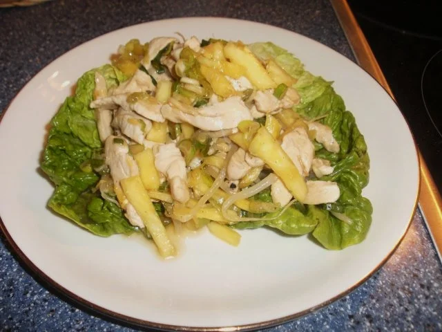 Asiatischer Hähnchensalat - Rezept