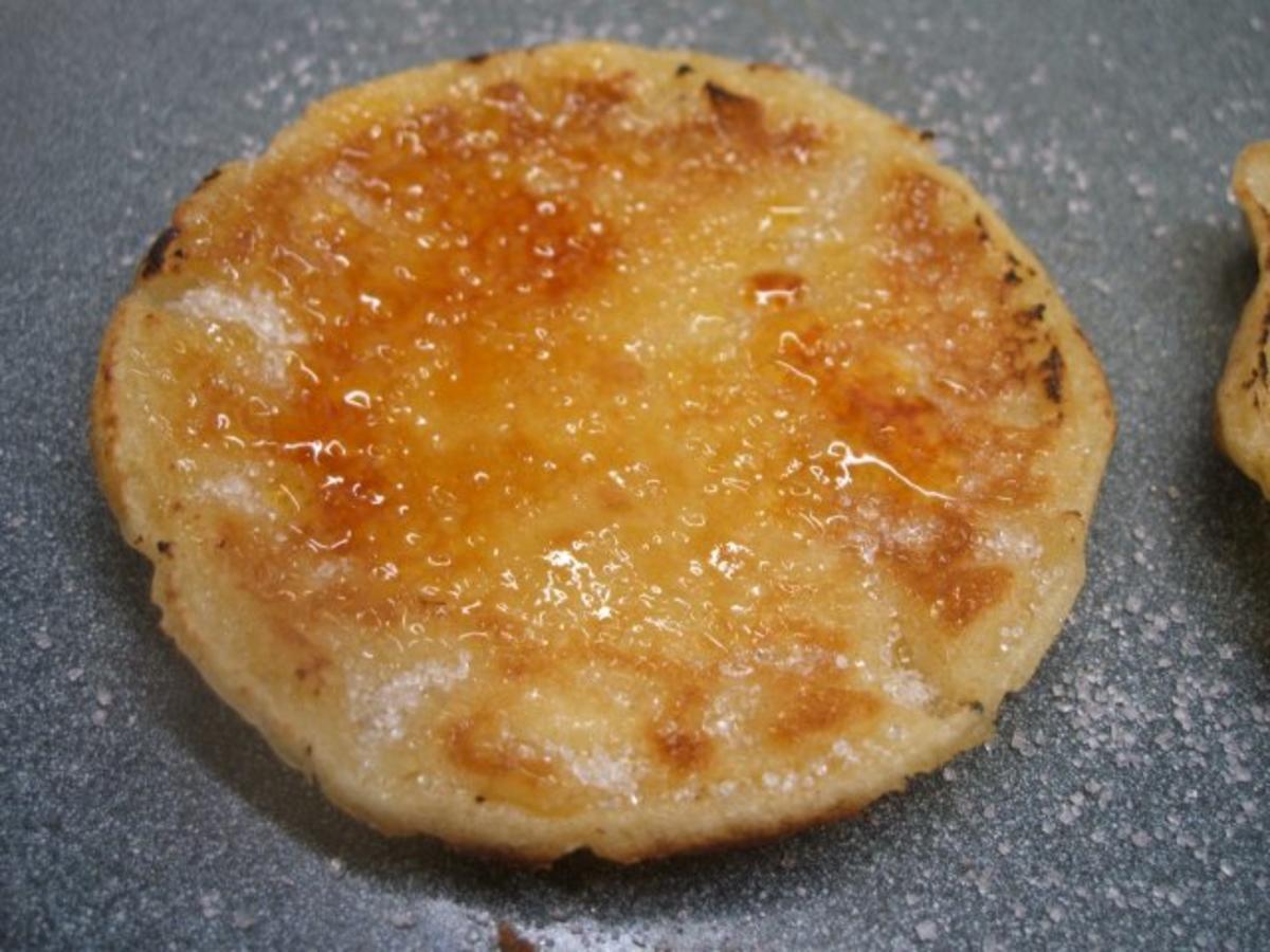 Dessert: Schoko-Mousse in karamellisierten Minipfannkuchen mit Punschsirup - Rezept - Bild Nr. 6