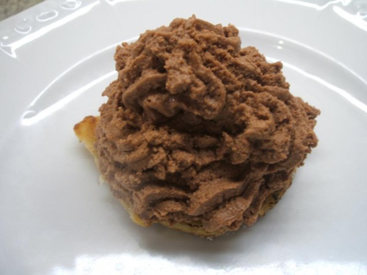 Dessert: Schoko-Mousse in karamellisierten Minipfannkuchen mit Punschsirup - Rezept - Bild Nr. 14