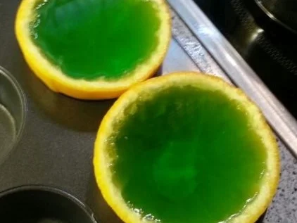 Rezept: Wackelpudding-Orangen Wackelpudding-Orangen - Rezept