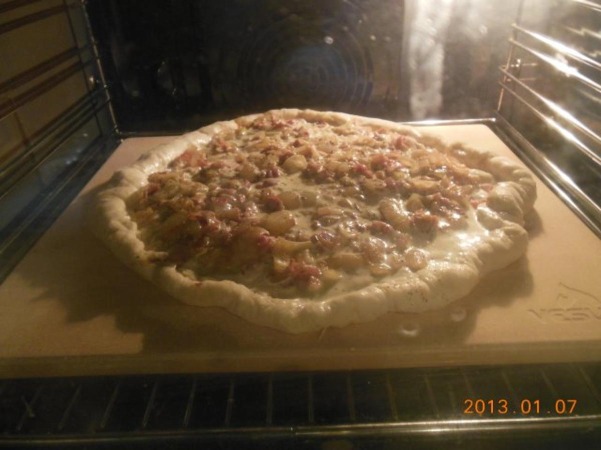 Pizza: Zwiebelkuchen - Rezept - Bild Nr. 4