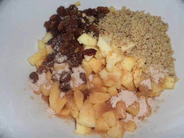 Rezept: Apfelstrudel Bild Nr. 5 Apfelstrudel - Rezept - Bild Nr. 5