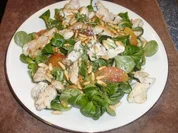 Fruchtiger Feldsalat mit Hähnchenstreifen - Rezept