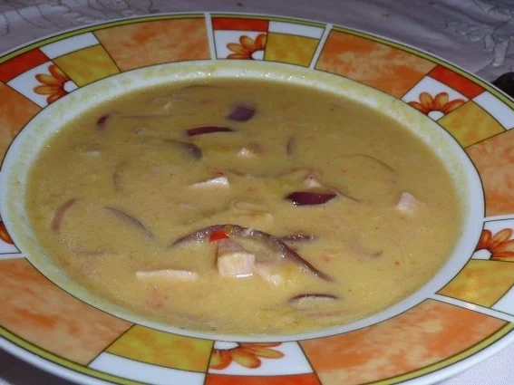 Rezept: Paprikasuppe mit Kasseler Bild Nr. 3 Paprikasuppe mit Kasseler - Rezept - Bild Nr. 3