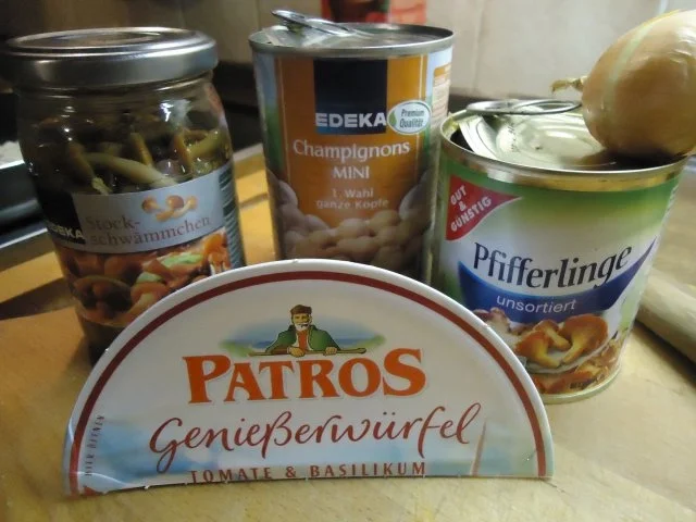 Mushrooms with small spicy Balls - Rezept - Bild Nr. 2