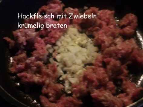 Spitzkohlauflauf mit Hackfleisch und Leberwurst - Rezept - Bild Nr. 4