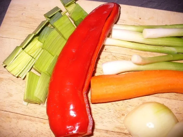 Rezept: Schweinegulasch im Pastaring Bild Nr. 3 Schweinegulasch im Pastaring - Rezept - Bild Nr. 3