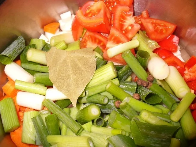 Rezept: Schweinegulasch im Pastaring Bild Nr. 6 Schweinegulasch im Pastaring - Rezept - Bild Nr. 6