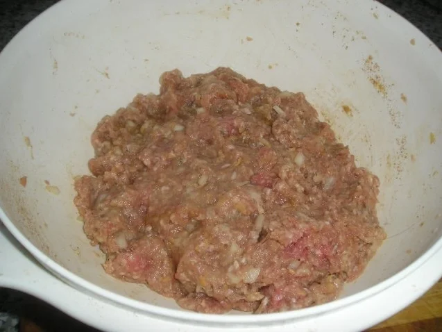 Ein ganz falscher Hase mit Zwiebelsauce - Rezept - Bild Nr. 2