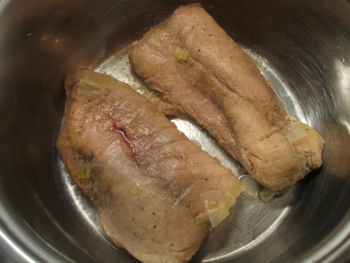 Fisch: Karpfenfilet mit Holunderbeersoße - Rezept - Bild Nr. 5