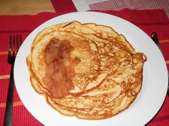 Pfannkuchen mit winterlichem Apfelkompott - Rezept - Bild Nr. 5