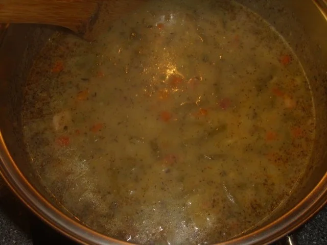 Rezept: Gemüseeintopf mit Salami Bild Nr. 3 Gemüseeintopf mit Salami - Rezept - Bild Nr. 3