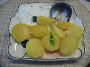 Schmalhans - Küchenmeister : Pellkartoffeln mit Frischkäse-Joghurt-Dip und Bismarckhering - Rezept