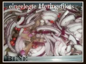 BiNe` S EINGELEGTE HERINGSFILETS - Rezept
