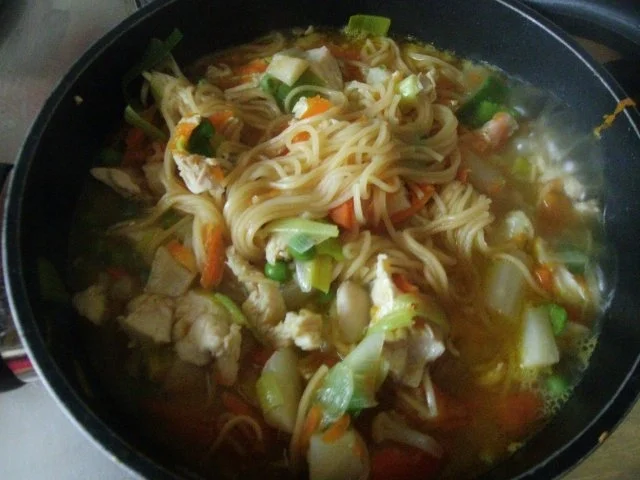 Rezept: Mie-Nudeltopf Bild Nr. 4 Mie-Nudeltopf - Rezept - Bild Nr. 4