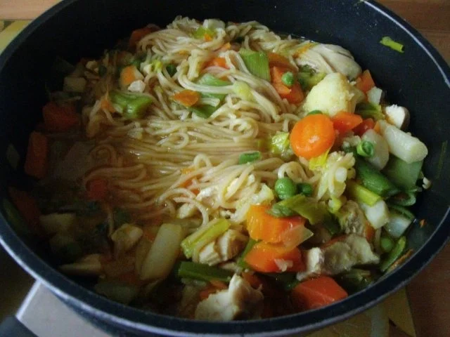 Rezept: Mie-Nudeltopf Bild Nr. 5 Mie-Nudeltopf - Rezept - Bild Nr. 5