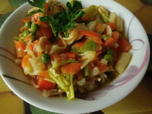 Rezept: Mie-Nudeltopf Bild Nr. 10 Mie-Nudeltopf - Rezept - Bild Nr. 10