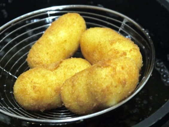 Whisky-marinierte Hähnchenkeulen mit Kroketten - Rezept - Bild Nr. 16