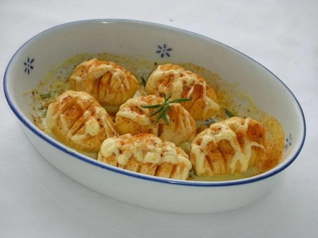 Marinierte Hähnchen-Streifen umhüllt von Sesampanade mit Fächerkartoffeln - Rezept - Bild Nr. 13