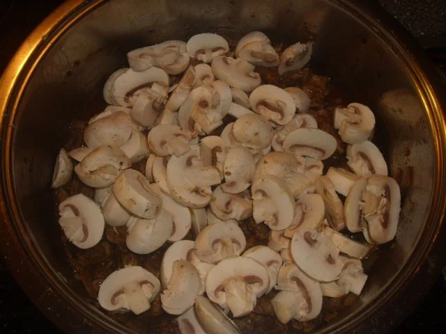 Geschnetzeltes in Champignoncreme - Rezept - Bild Nr. 4